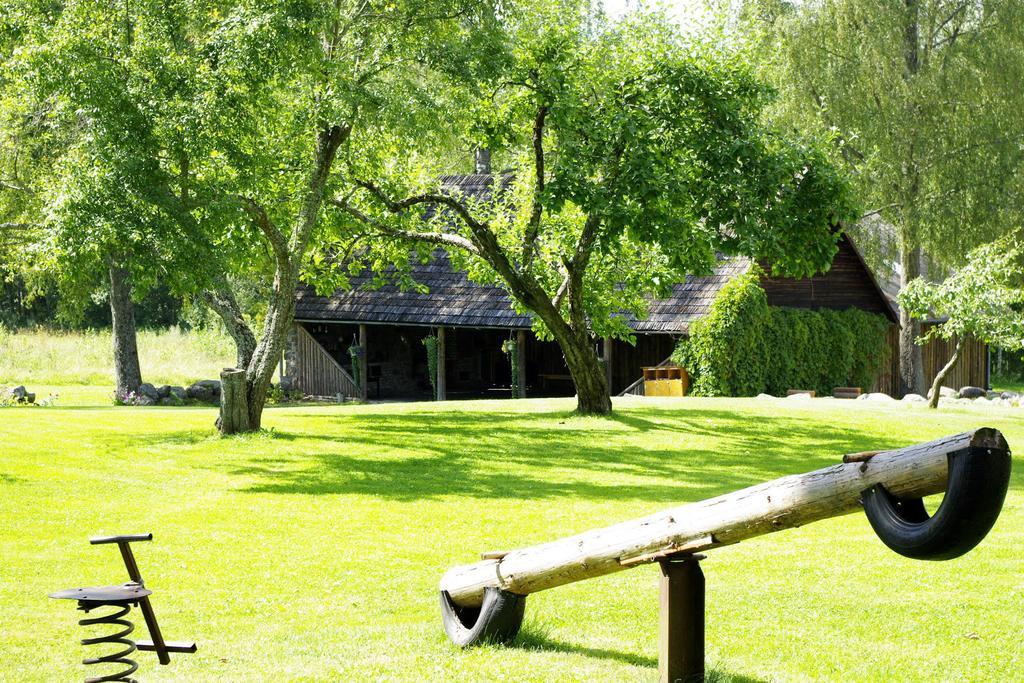 Udumaee Holiday Farm Kirikukula  ภายนอก รูปภาพ